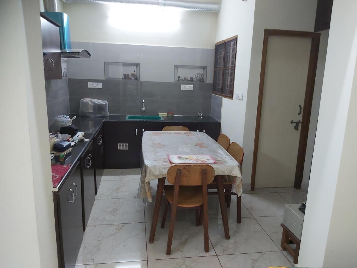 Apartament Suloram Illam Ćidambaram Zewnętrze zdjęcie